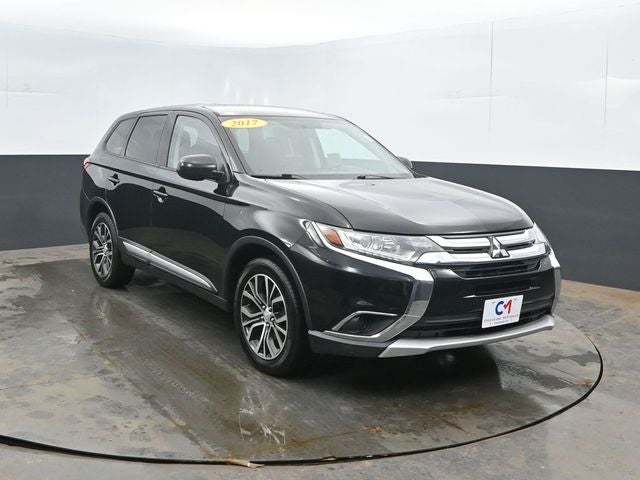 2017 Mitsubishi Outlander ES