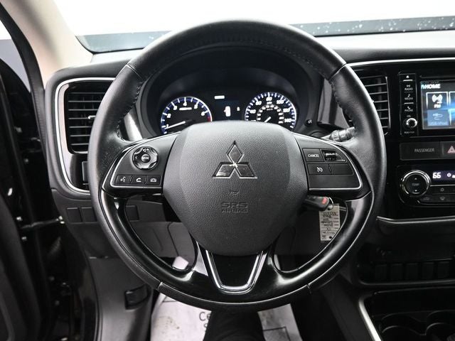 2017 Mitsubishi Outlander ES