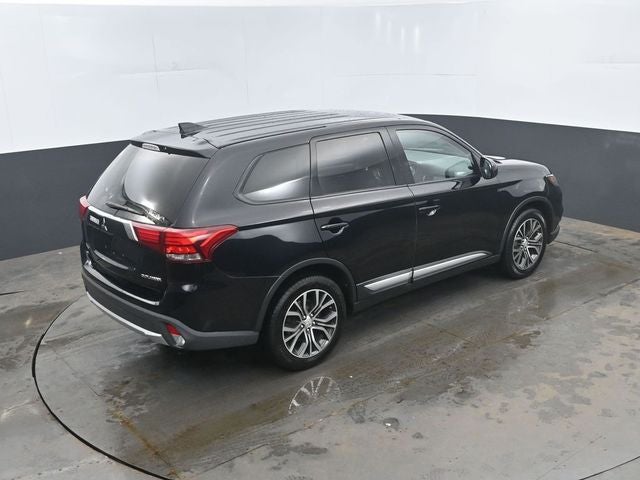 2017 Mitsubishi Outlander ES