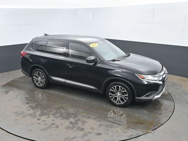 2017 Mitsubishi Outlander ES