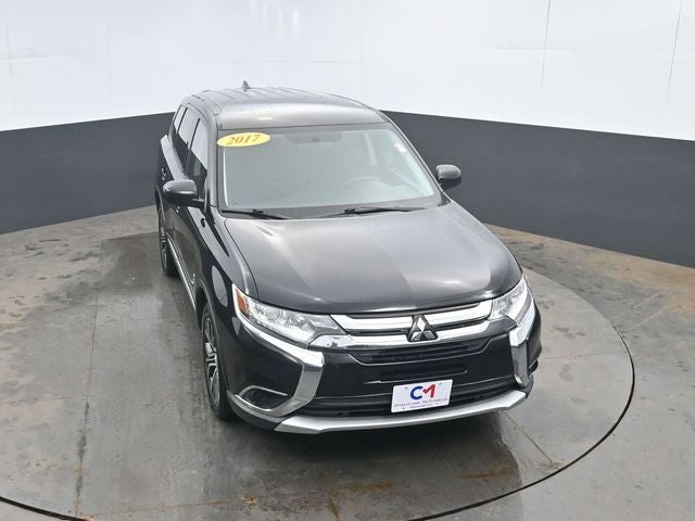 2017 Mitsubishi Outlander ES