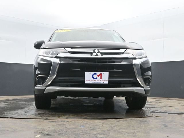 2017 Mitsubishi Outlander ES