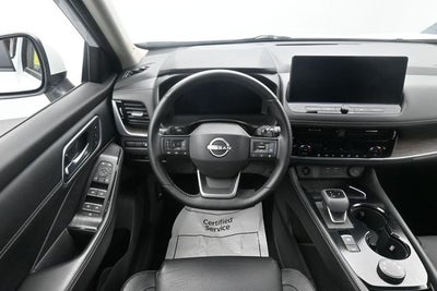 2025 Nissan Rogue Platinum