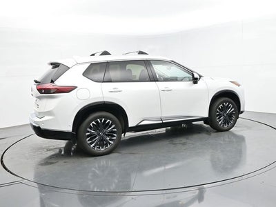 2025 Nissan Rogue Platinum