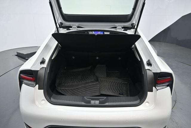 2023 Toyota Prius XLE