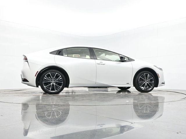 2023 Toyota Prius XLE