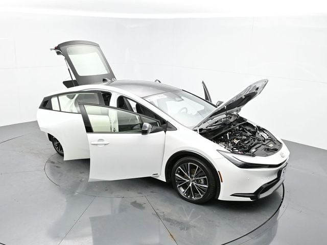 2023 Toyota Prius XLE