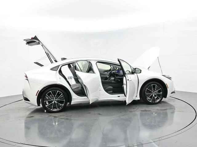 2023 Toyota Prius XLE