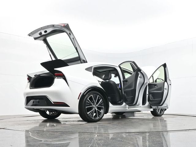2023 Toyota Prius XLE