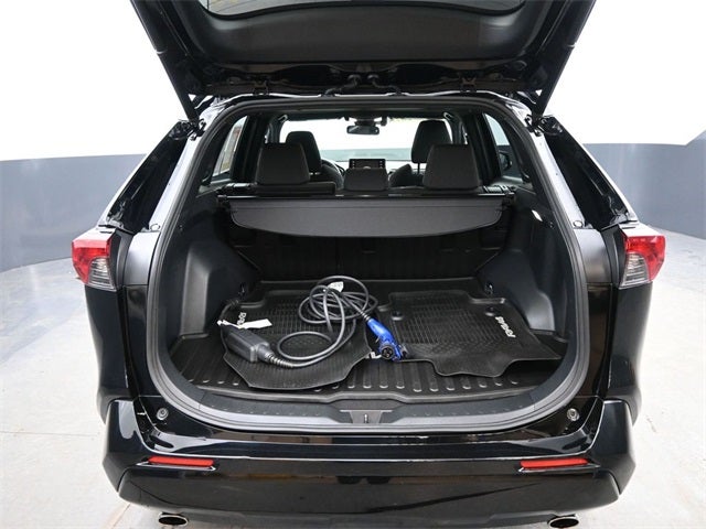 2022 Toyota RAV4 Prime SE