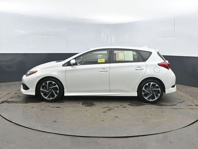 2016 Scion iM Base