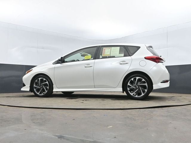 2016 Scion iM Base