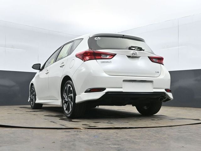 2016 Scion iM Base