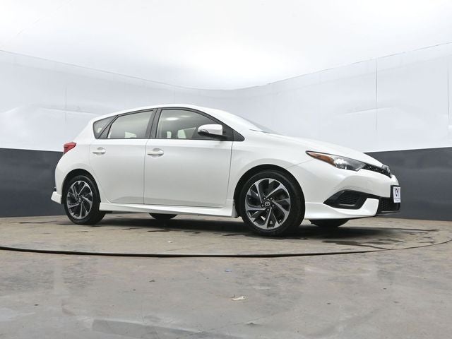 2016 Scion iM Base