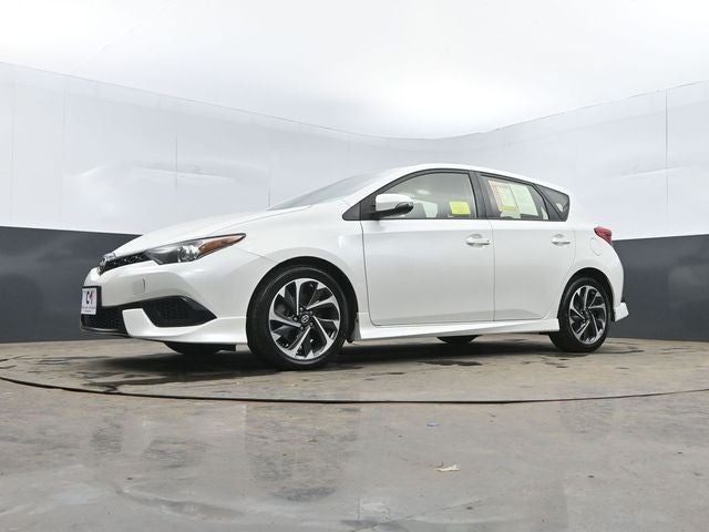 2016 Scion iM Base