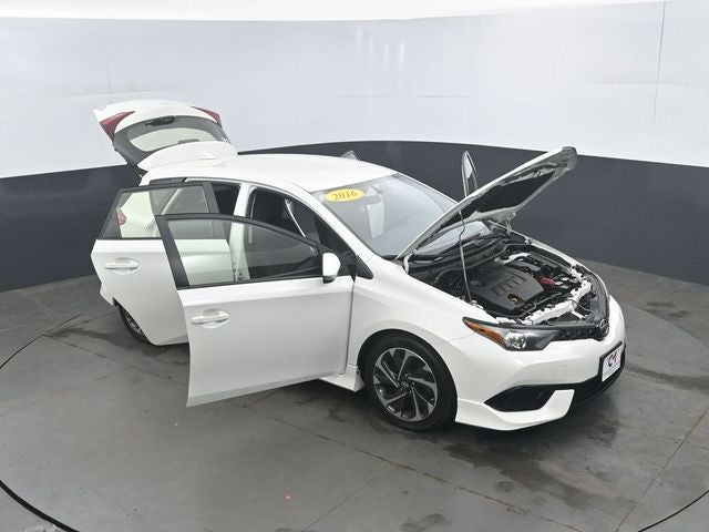 2016 Scion iM Base