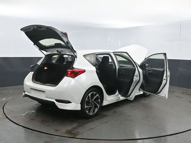 2016 Scion iM Base