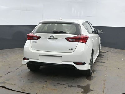 2016 Scion iM Base