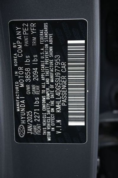 2025 Hyundai Elantra SE