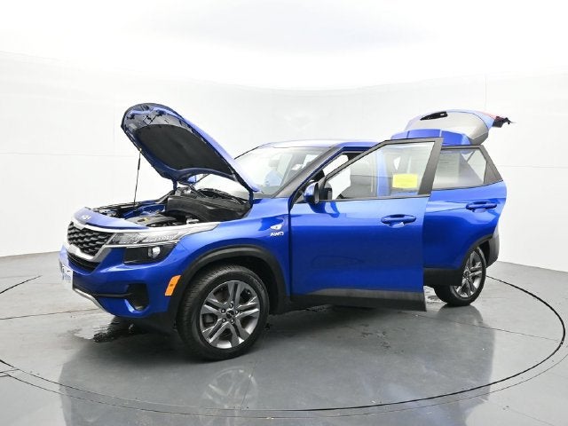 2023 Kia Seltos LX