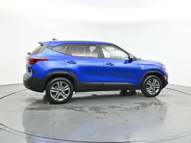 2023 Kia Seltos LX